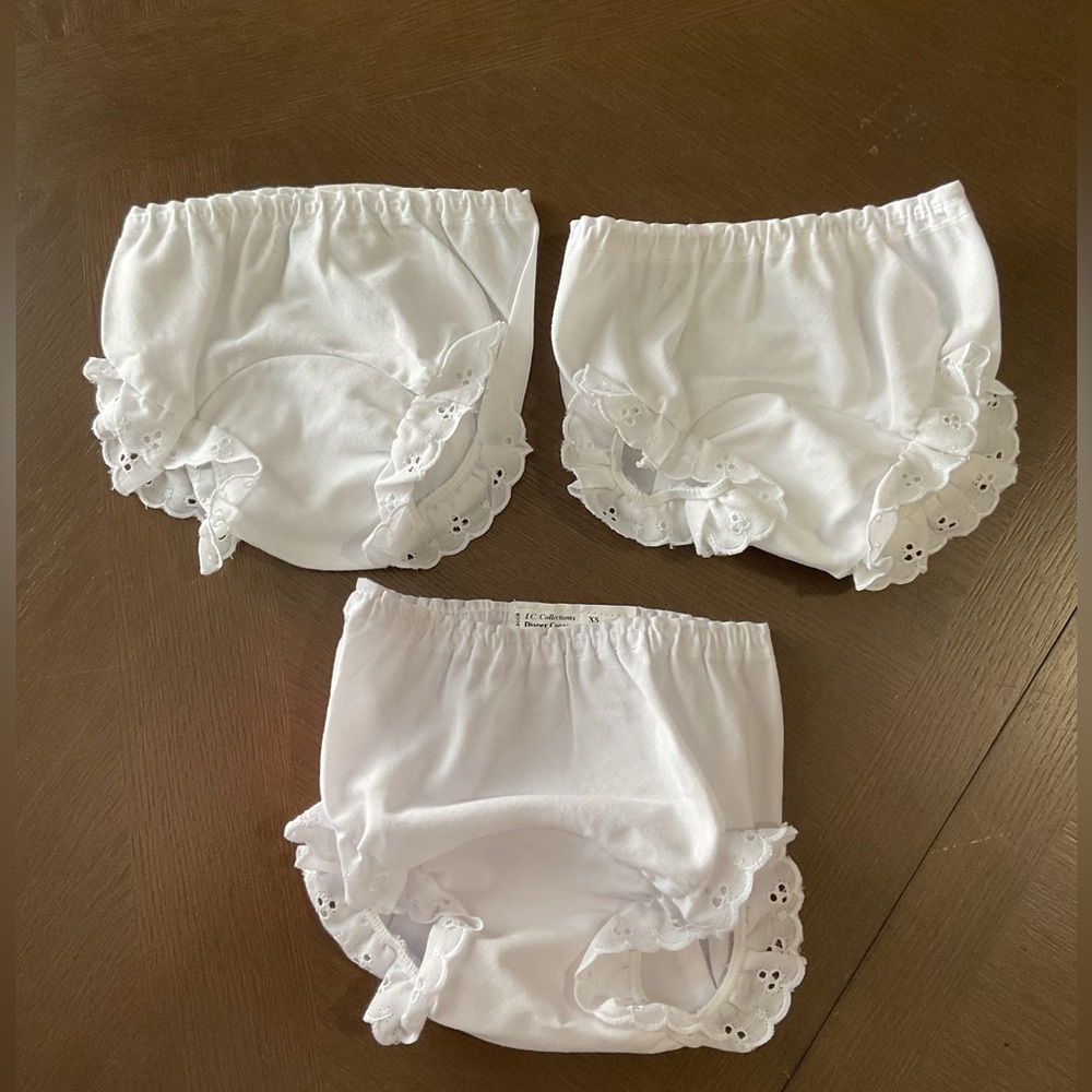 Baby Girls White Double Seat Diaper Cover Bloomers Preemie - XS